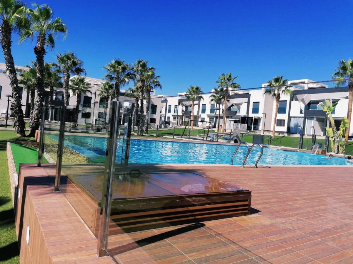 Bright Bungalow Oasis Beach La Zenia オリウエラ エクステリア 写真